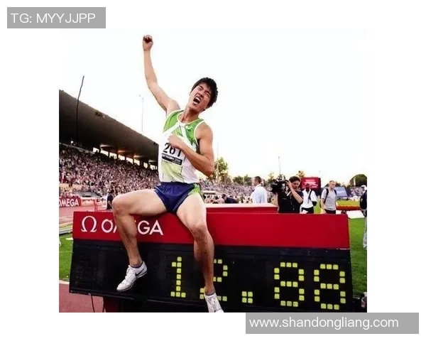 刘翔如何通过体育成就提升中国在国际舞台上的影响力与形象