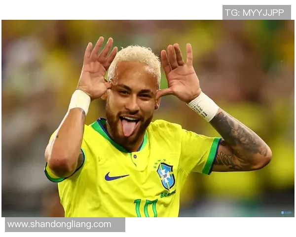 足球明星们齐聚一堂共同祝福贝利愿他早日康复重返绿茵场